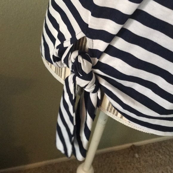 🔥Michael Kors Navy/white striped - Picture 3 of 5